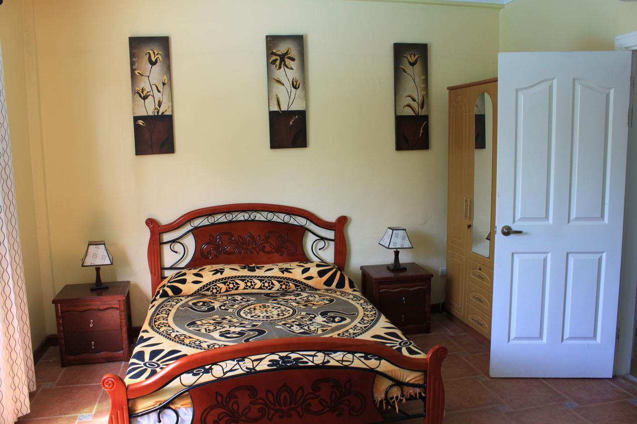 Casa Gialla Libaong Bagian luar foto