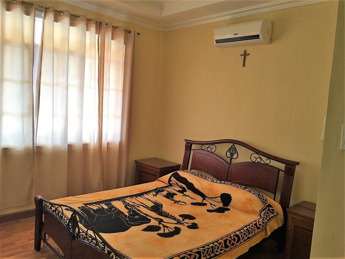Casa Gialla Libaong Bagian luar foto