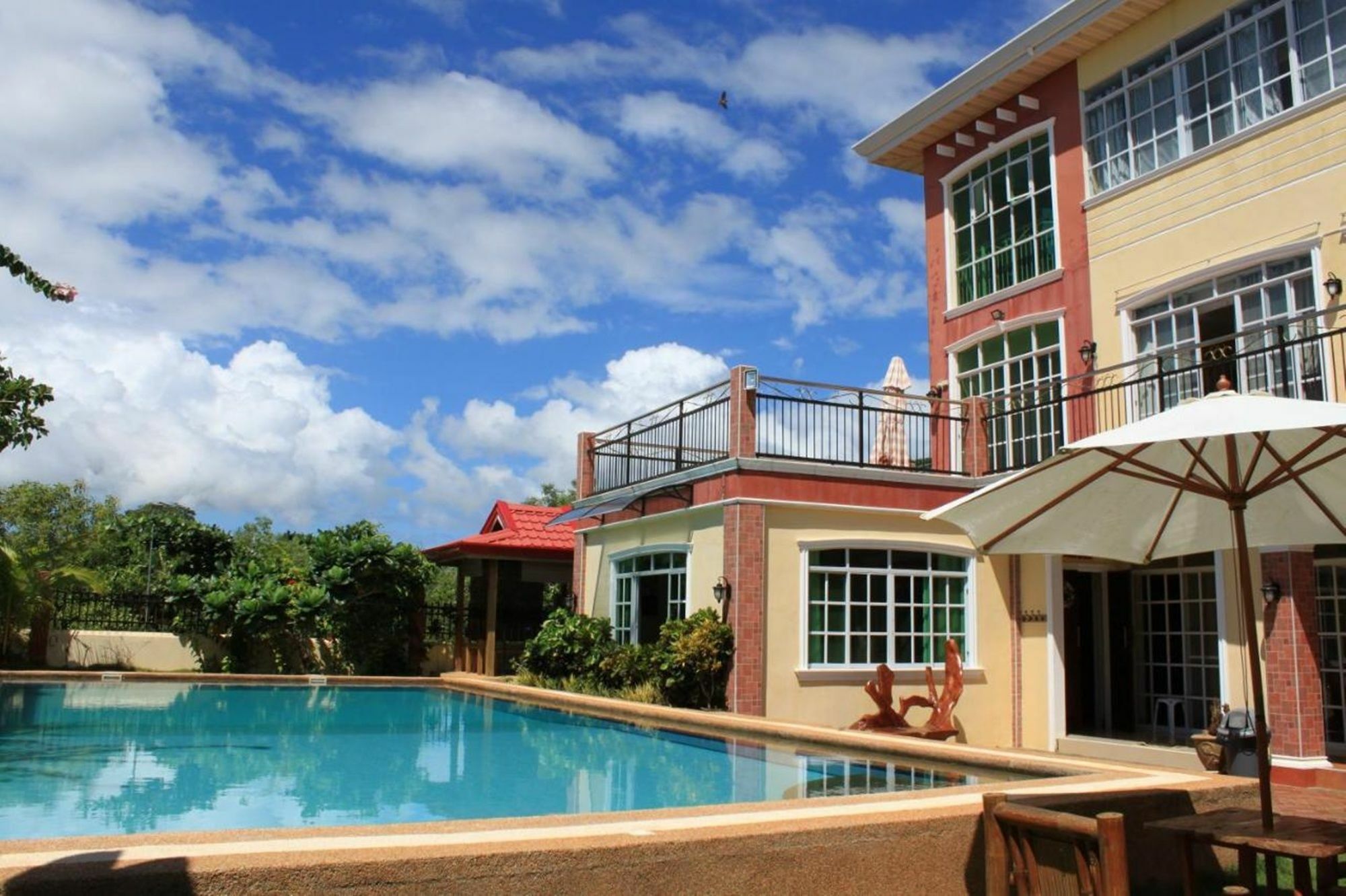 Casa Gialla Libaong Bagian luar foto