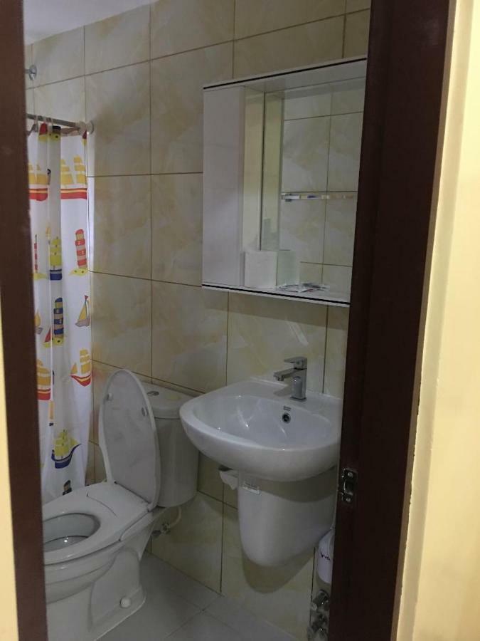 Casa Gialla Libaong Bagian luar foto